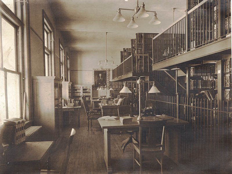Von Ranke Library interior