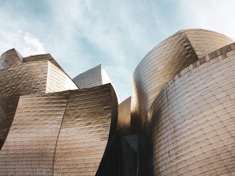 Curved exterior of Guggenheim Bilbao
